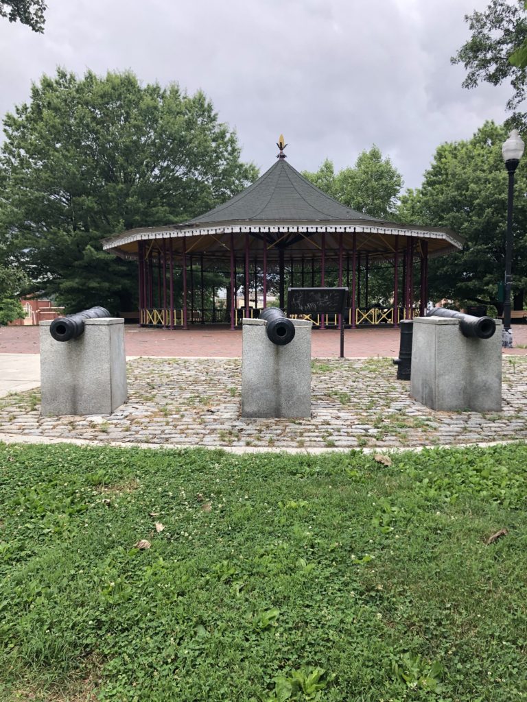 Riverside Park - cannons and pavilion